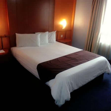 The Aston Hotel Nilai Exterior photo